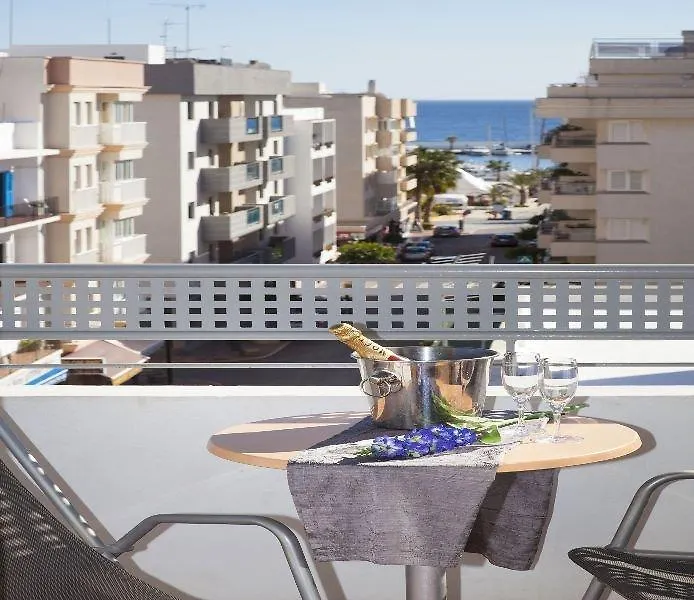 Hotel Parot Apartments Santa Eularia des Riu