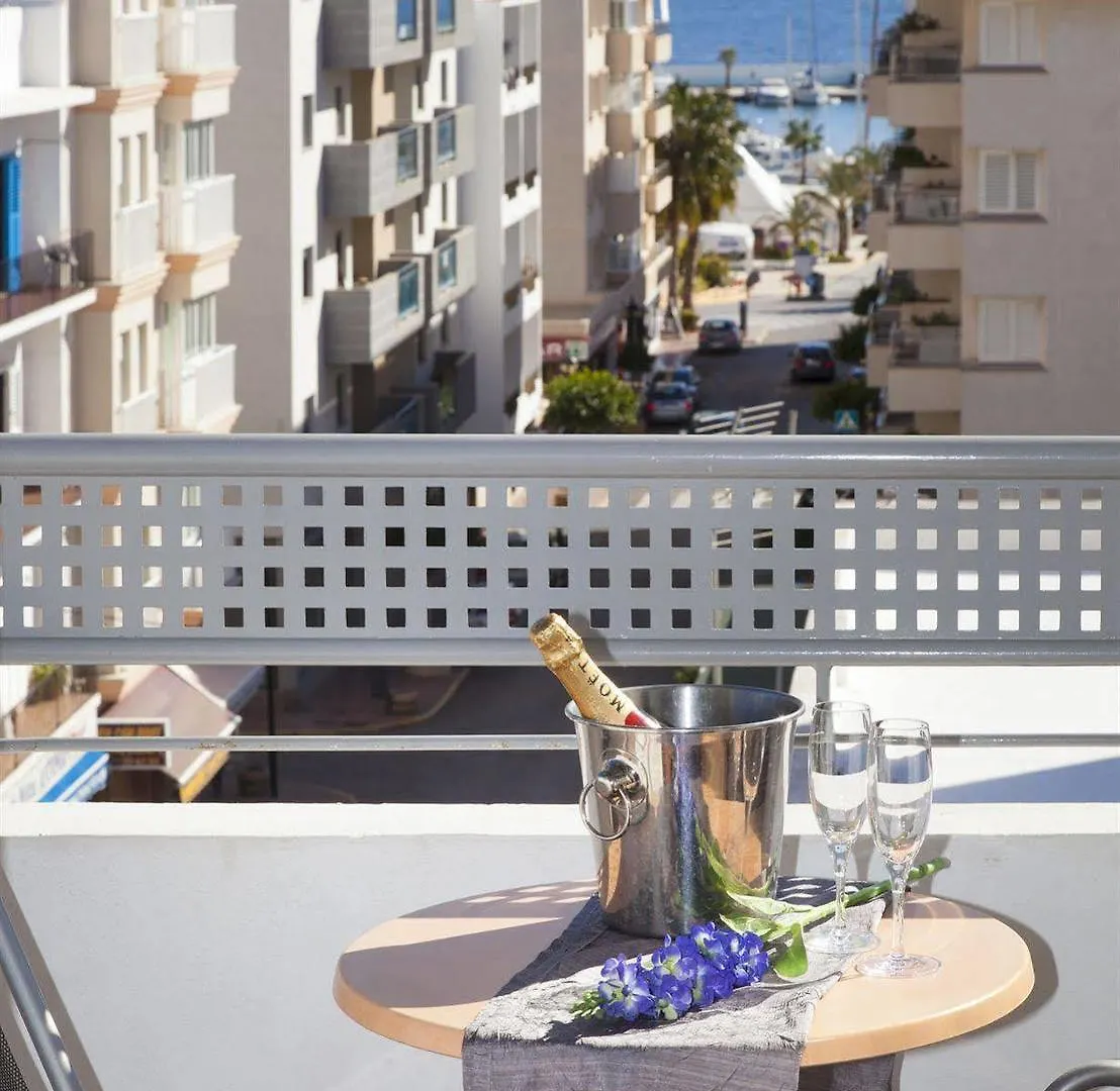*** Отель Parot Apartments Санта-Эулалия-дель-Рио Испания